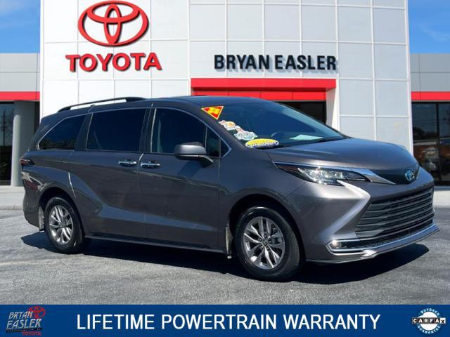 used 2022 Toyota Sienna car, priced at $45,999