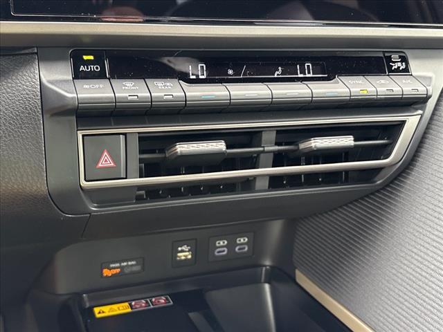 new 2025 Toyota Camry car, priced at $35,991
