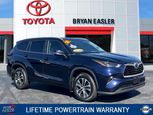 used 2023 Toyota Highlander car, priced at $40,999