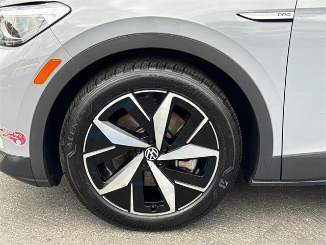 used 2021 Volkswagen ID.4 car, priced at $17,999