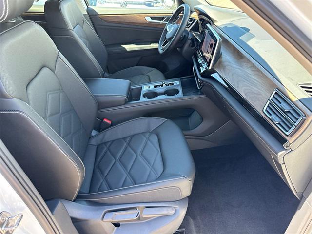 new 2026 Volkswagen Atlas car, priced at $37,229