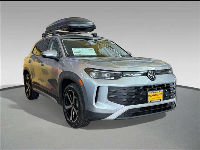 new 2025 Volkswagen Tiguan car, priced at $32,930