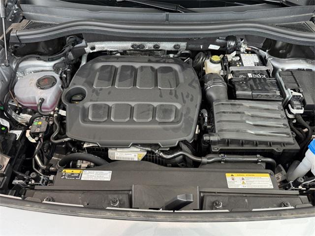 new 2025 Volkswagen Tiguan car, priced at $32,930