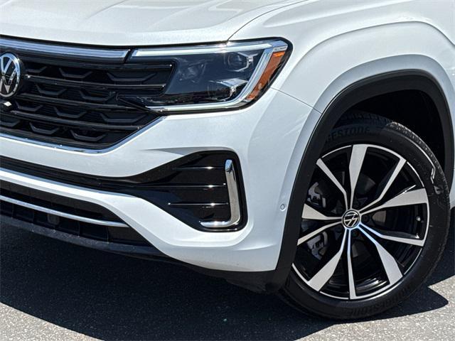 used 2025 Volkswagen Atlas car, priced at $49,999