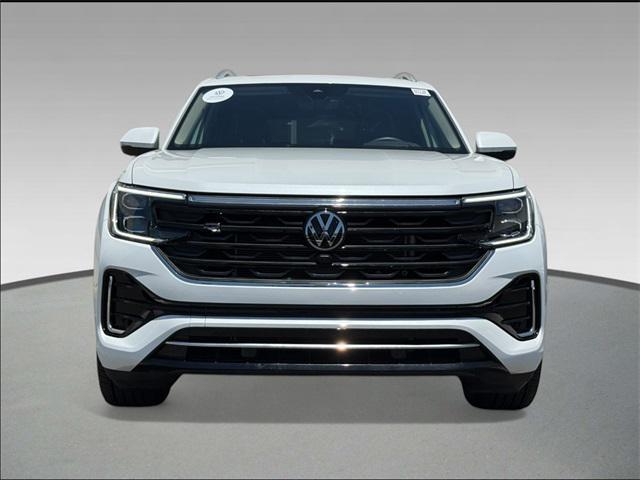 used 2025 Volkswagen Atlas car, priced at $49,999