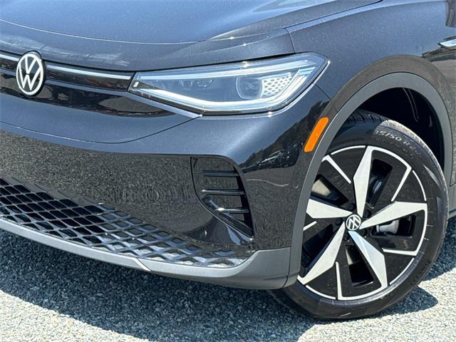new 2025 Volkswagen ID.4 car, priced at $52,534