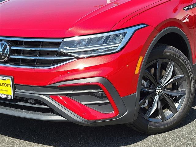 new 2024 Volkswagen Tiguan car, priced at $33,760