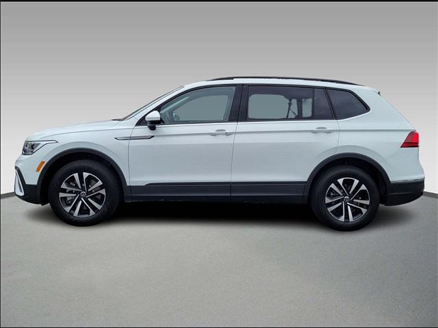 new 2024 Volkswagen Tiguan car, priced at $27,853