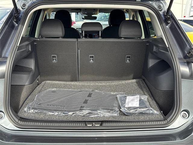 new 2025 Volkswagen Tiguan car, priced at $29,751