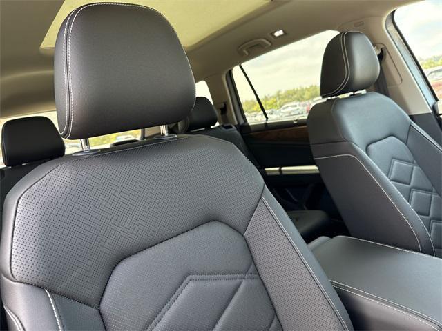 new 2025 Volkswagen Atlas car, priced at $41,771