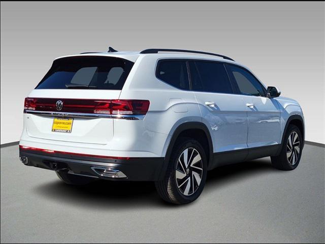 new 2025 Volkswagen Atlas car, priced at $42,361