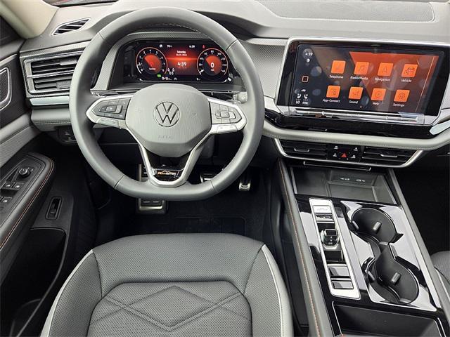 new 2024 Volkswagen Atlas car, priced at $49,114