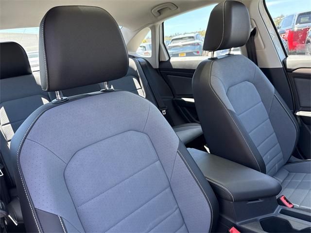 new 2025 Volkswagen Jetta car, priced at $27,658