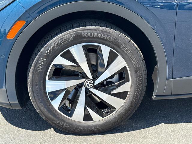 used 2023 Volkswagen ID.4 car, priced at $25,399
