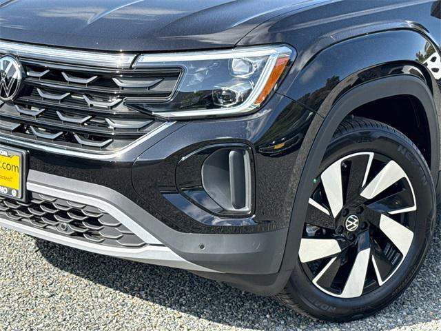 new 2025 Volkswagen Atlas Cross Sport car, priced at $42,916