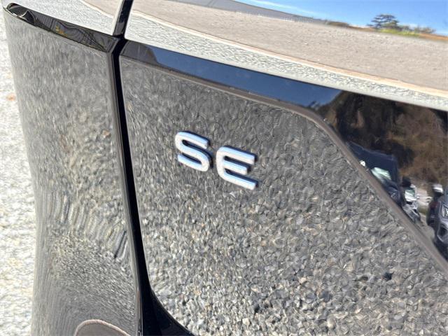 new 2025 Volkswagen Atlas car, priced at $43,881