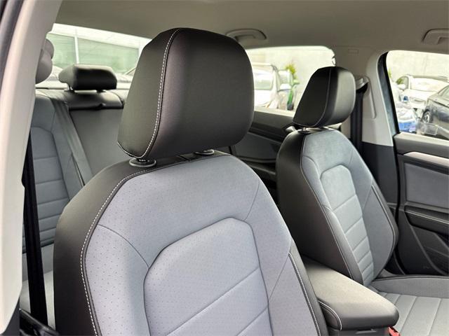 new 2025 Volkswagen Jetta car, priced at $25,021
