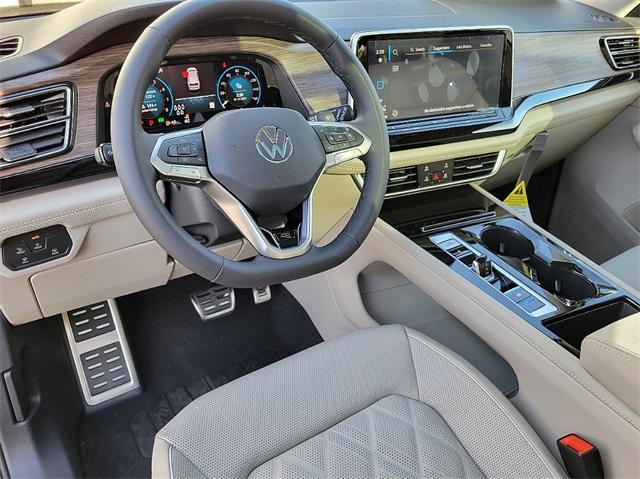 new 2025 Volkswagen Atlas car, priced at $52,393