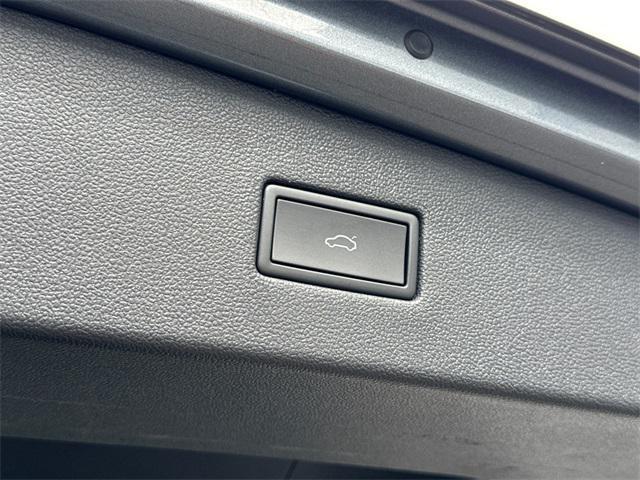 used 2022 Volkswagen Tiguan car, priced at $23,499