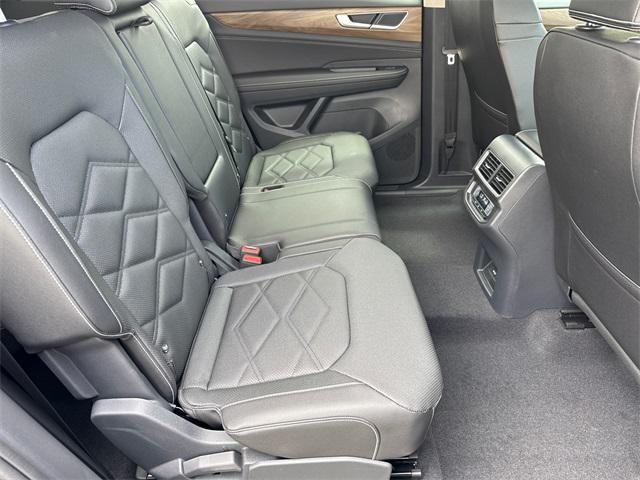 new 2025 Volkswagen Atlas car, priced at $37,421