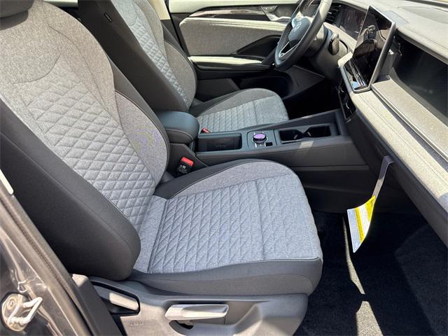 new 2025 Volkswagen Tiguan car, priced at $31,082