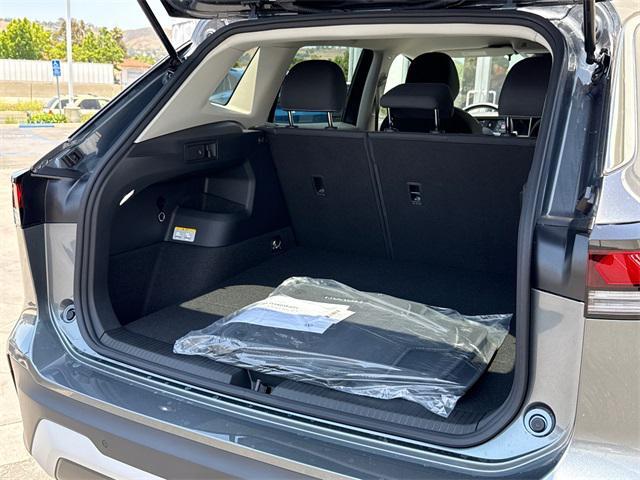 new 2025 Volkswagen Tiguan car, priced at $31,082