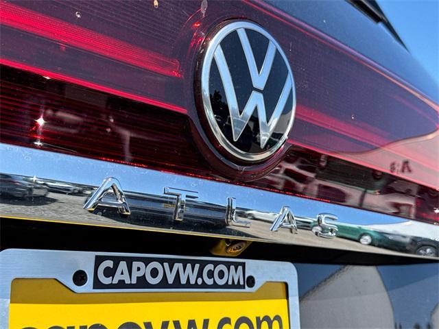 new 2026 Volkswagen Atlas car, priced at $45,115