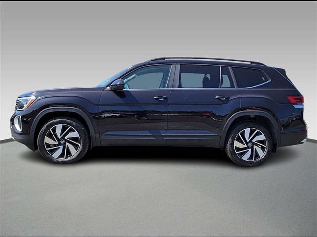 new 2024 Volkswagen Atlas car, priced at $39,798