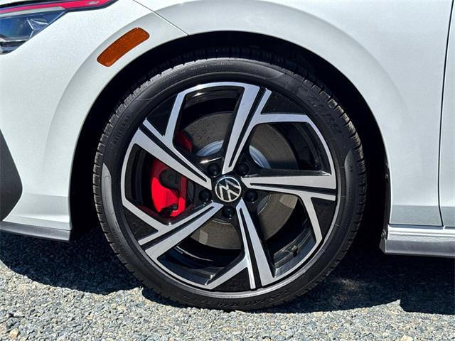 new 2025 Volkswagen Golf GTI car, priced at $39,313