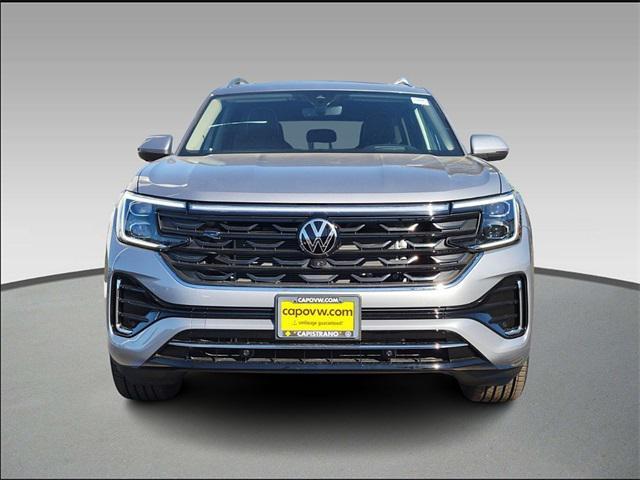 new 2025 Volkswagen Atlas car, priced at $51,831