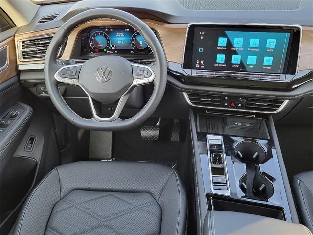 new 2025 Volkswagen Atlas car, priced at $44,029