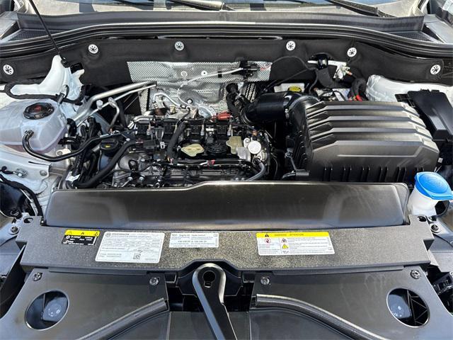 used 2025 Volkswagen Atlas car, priced at $42,604