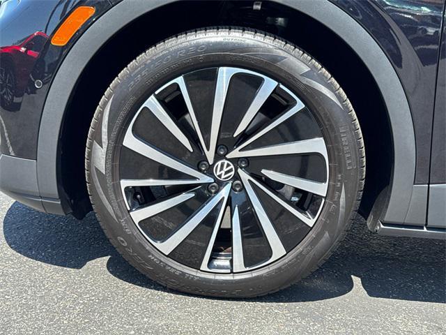 used 2023 Volkswagen ID.4 car, priced at $25,899
