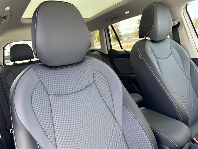 new 2025 Volkswagen Tiguan car, priced at $33,494