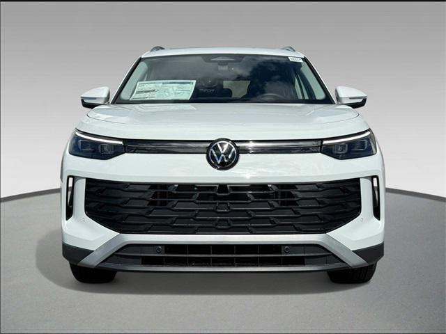 new 2025 Volkswagen Tiguan car, priced at $33,494