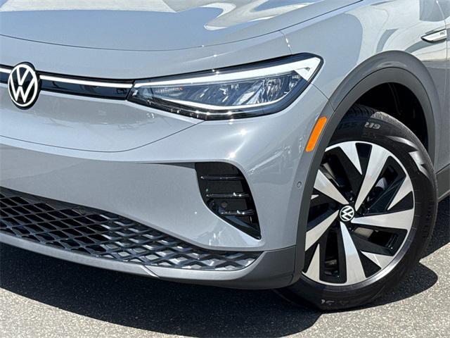 new 2025 Volkswagen ID.4 car, priced at $41,816