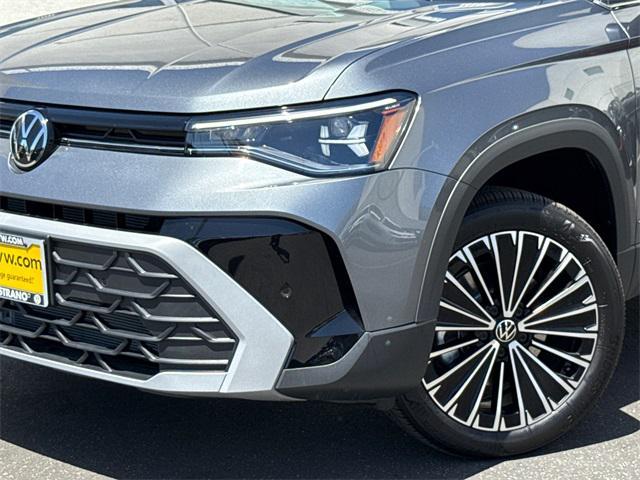 new 2025 Volkswagen Taos car, priced at $28,911