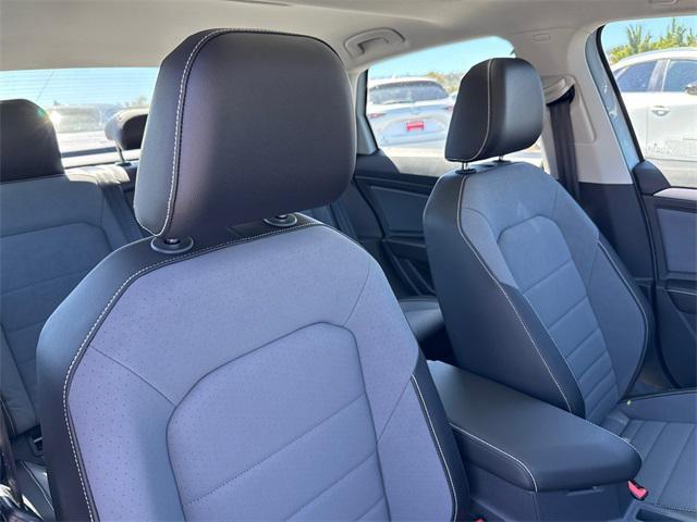 new 2025 Volkswagen Jetta car, priced at $27,232