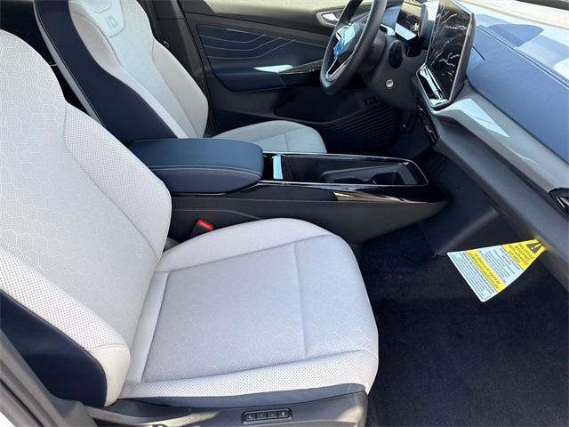 new 2025 Volkswagen ID.4 car, priced at $49,470