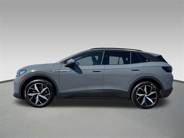 new 2025 Volkswagen ID.4 car, priced at $48,221