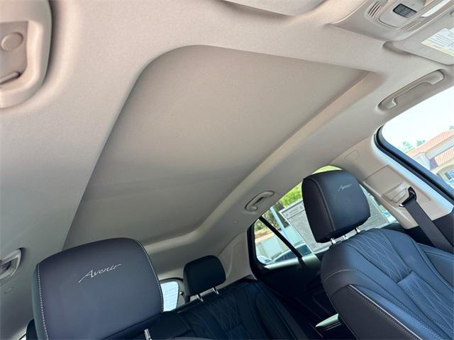 used 2022 Buick Envision car, priced at $29,999