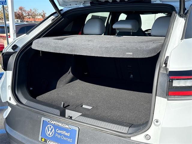 used 2022 Volkswagen ID.4 car, priced at $23,499
