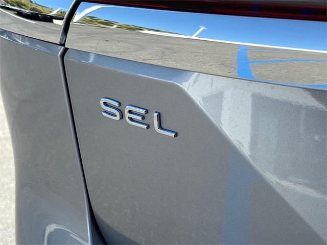 new 2025 Volkswagen Atlas car, priced at $50,655