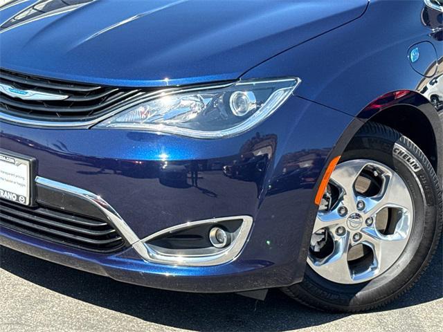 used 2018 Chrysler Pacifica Hybrid car, priced at $23,499
