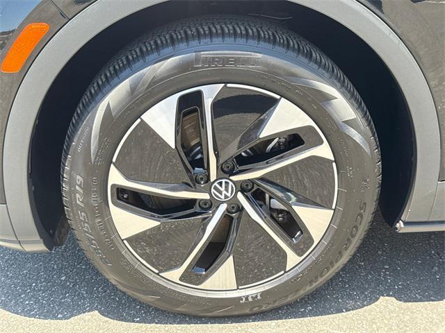 used 2021 Volkswagen ID.4 car, priced at $22,899