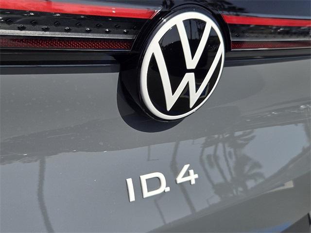 new 2024 Volkswagen ID.4 car, priced at $37,500