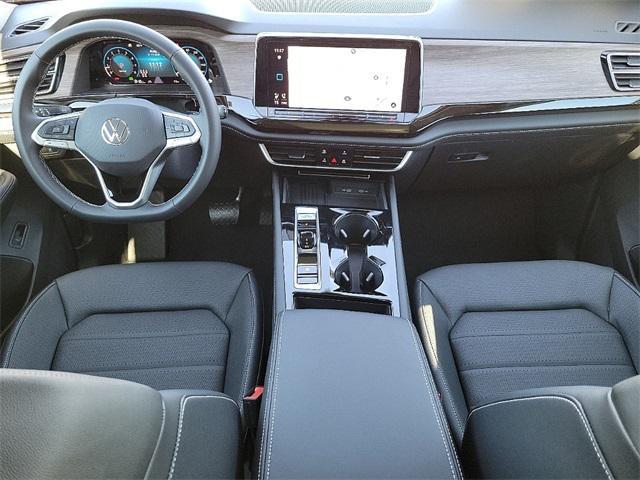 new 2025 Volkswagen Atlas car, priced at $48,388
