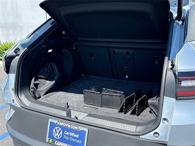 used 2022 Volkswagen ID.4 car, priced at $25,899
