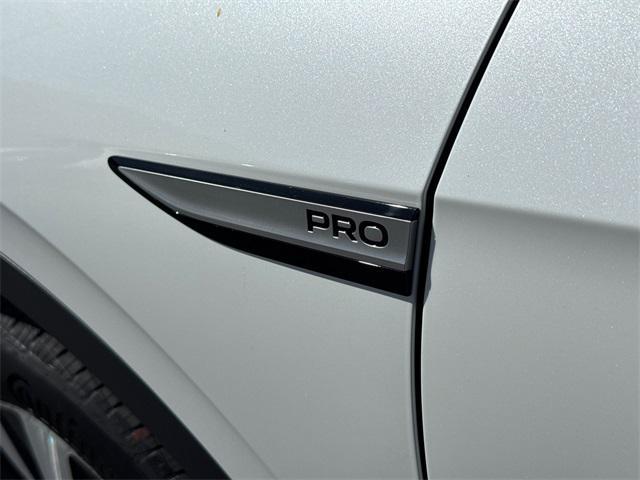 new 2025 Volkswagen ID.4 car, priced at $37,230