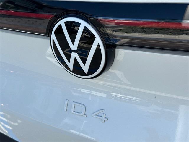 new 2025 Volkswagen ID.4 car, priced at $37,230